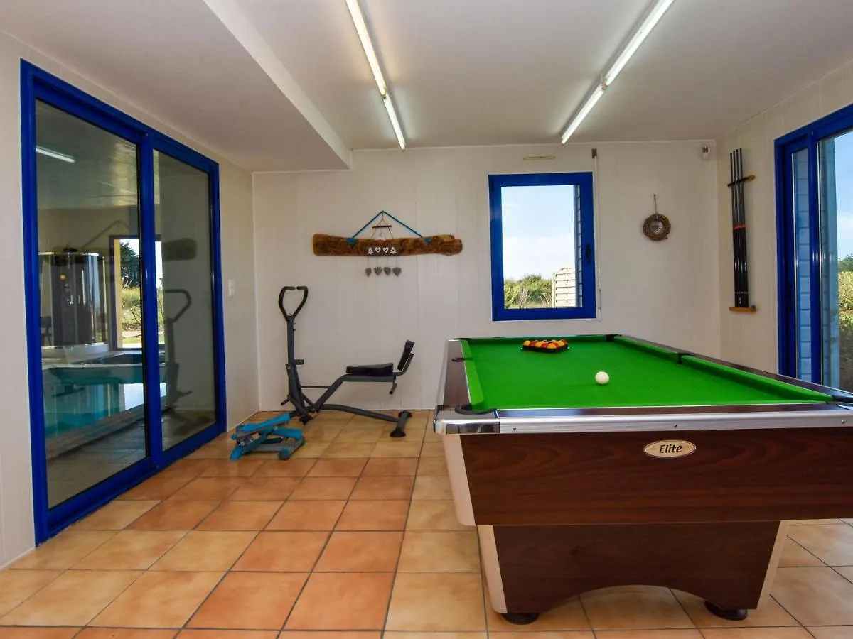 Villa With Indoor Pool Jacuzzi Sauna Moëlan-sur-Mer
