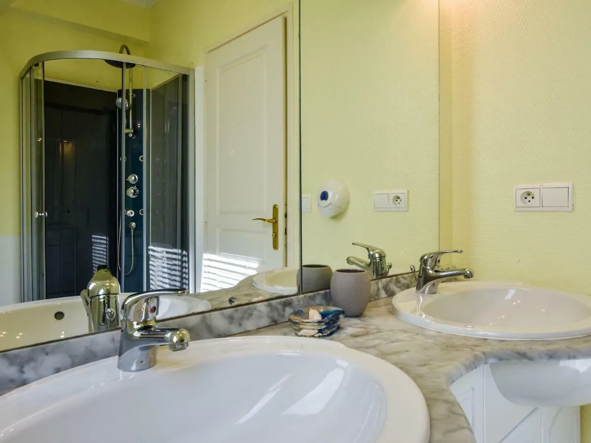 Villa With Indoor Pool Jacuzzi Sauna Moëlan-sur-Mer